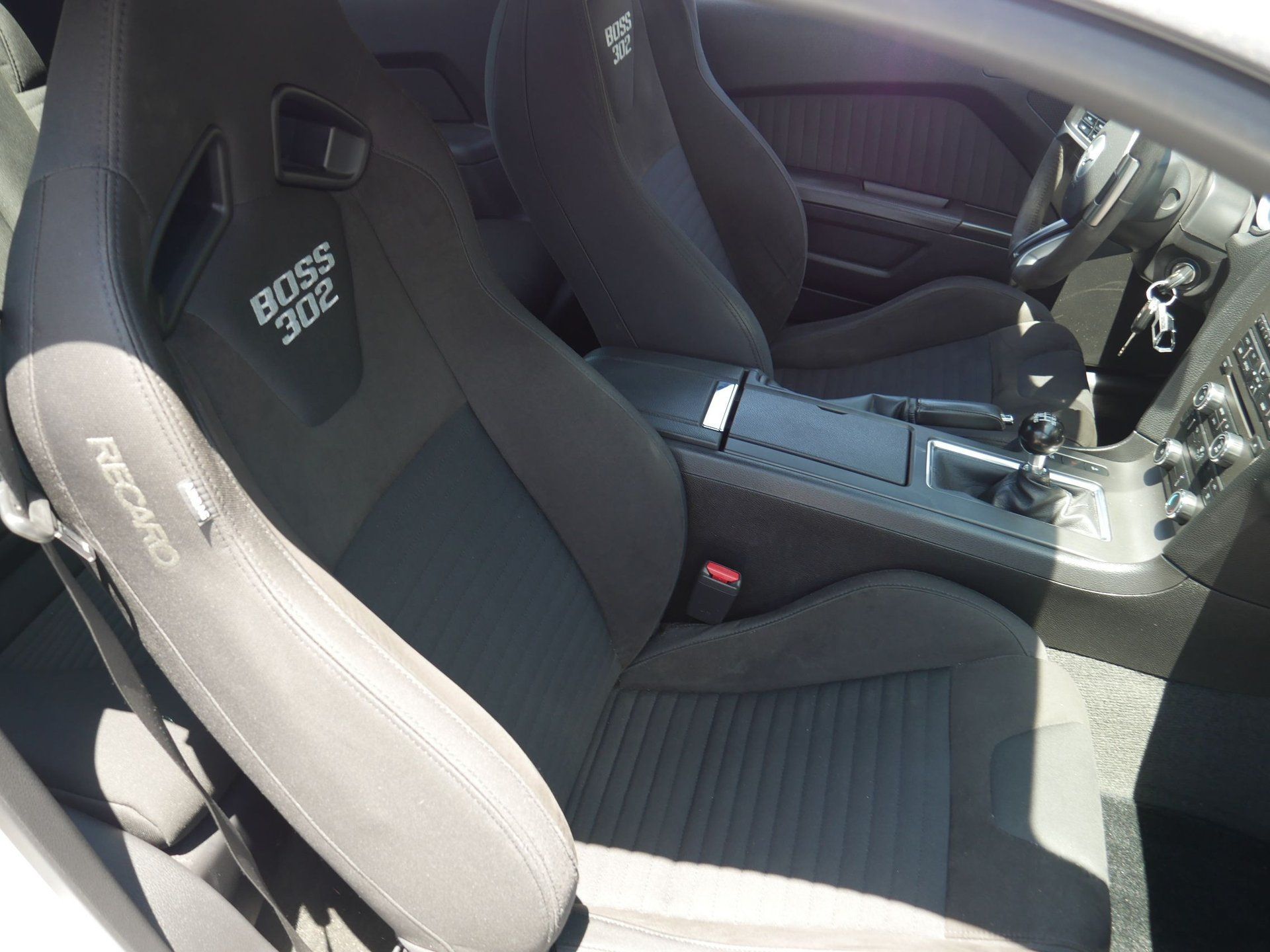 Used 2012 Ford Mustang Boss 302 w/ Boss 302 Accessory Pkg RWD image 81