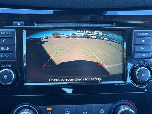 Used 2021 Nissan Rogue Sport S FWD image 25