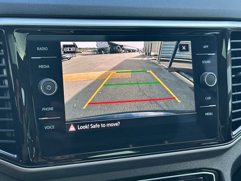 Used 2022 Volkswagen Atlas SE image 20