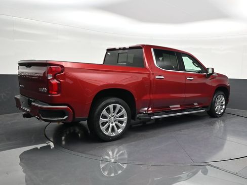 Used 2020 Chevrolet Silverado 1500 High Country w/ Technology Package AWD/4WD image 5