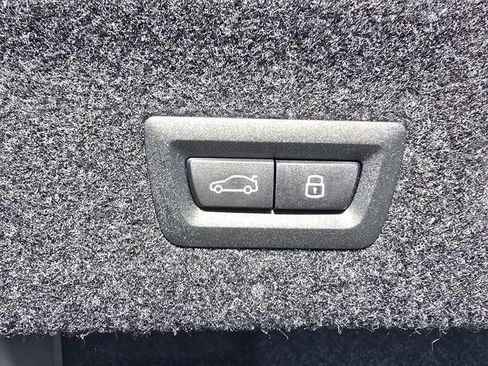 New 2026 BMW 430i 430i w/ M Sport Package image 9