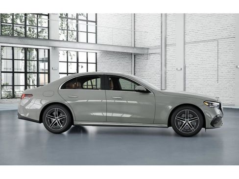 New 2027 Mercedes-Benz E 450 4MATIC Sedan image 15