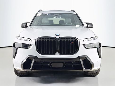Certified 2025 BMW X7 M60i AWD/4WD image 2