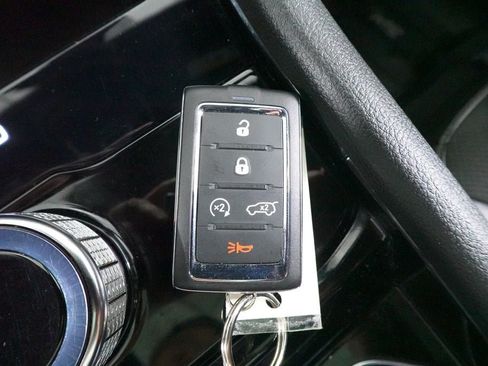 Used 2023 Jeep Grand Cherokee L Laredo AWD/4WD image 21