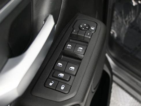 Used 2025 RAM 1500 Big Horn AWD/4WD image 19