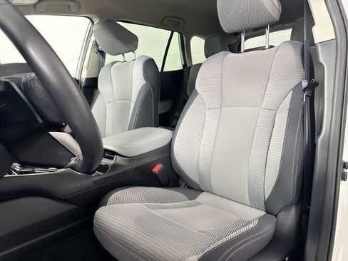 Used 2023 Subaru Outback Premium AWD/4WD image 18