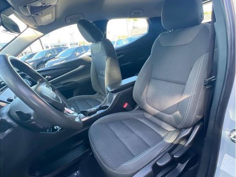 Used 2023 Chevrolet Bolt EUV LT w/ Driver Confidence Package FWD image 24