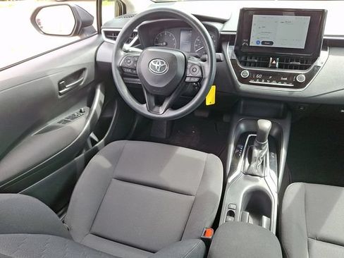 Used 2024 Toyota Corolla LE FWD image 14