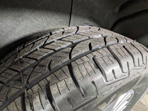 Certified 2025 Chevrolet Traverse LT image 15