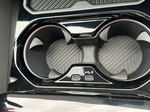 Used 2026 BMW M5 Touring image 27