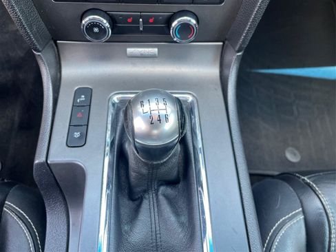 Used 2014 Ford Mustang GT Premium RWD image 18