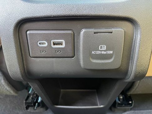 Certified 2023 Chevrolet Blazer Premier w/ Enhanced Convenience Package AWD/4WD image 26