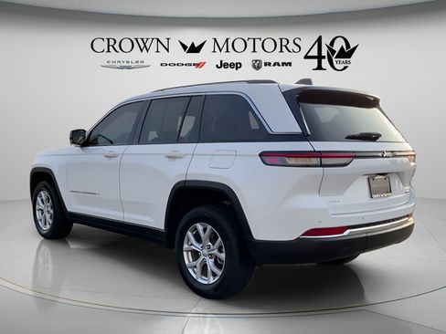 Used 2023 Jeep Grand Cherokee Limited AWD/4WD image 7