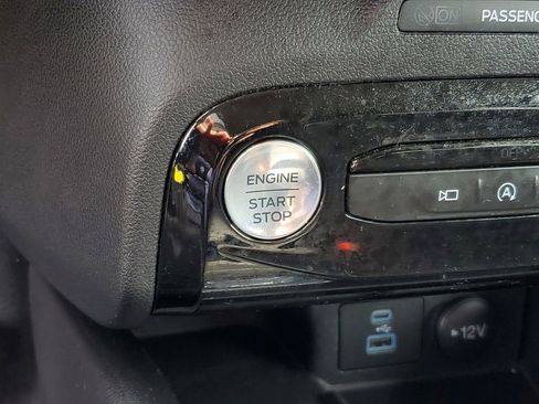 Used 2023 Ford Escape Active w/ Tech Pack #2 AWD/4WD image 18