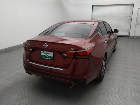 Used 2021 Nissan Altima 2.5 SV w/ SV Premium Package FWD image 7