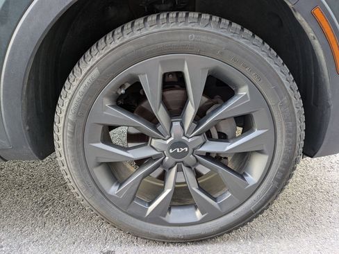 Used 2022 Kia Sorento SX Prestige w/ Rust Color Package image 30