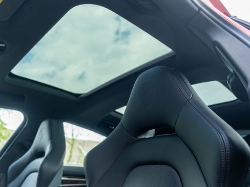 Certified 2023 Porsche Panamera AWD/4WD image 21