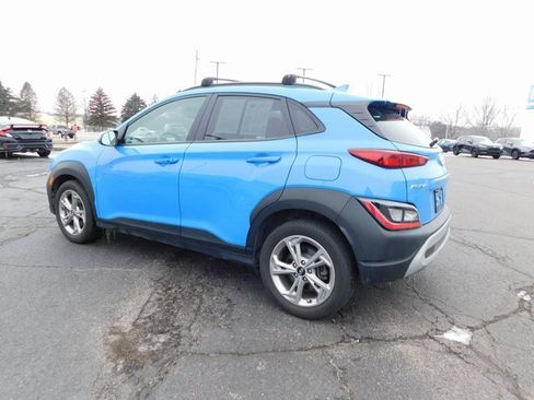 Used 2022 Hyundai Kona SEL image 5