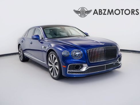 Used 2022 Bentley Flying Spur V8 AWD/4WD image 1