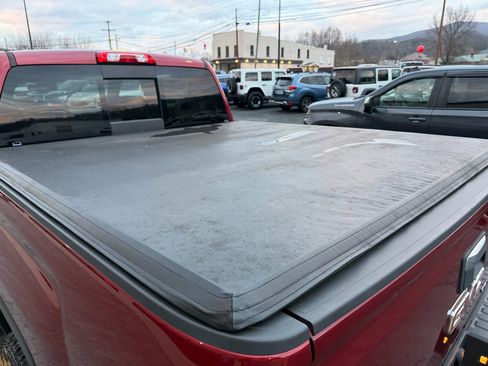 Used 2018 GMC Sierra 1500 Denali w/ Denali Ultimate Package image 23