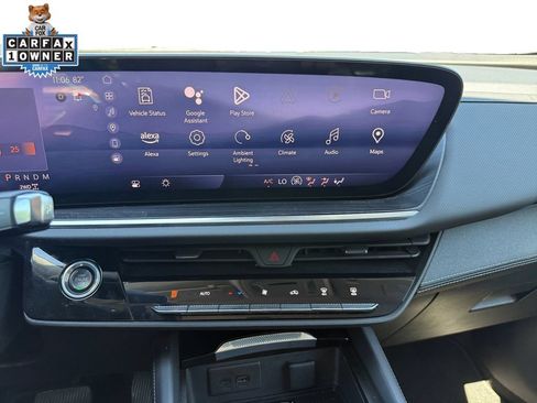 Used 2024 Buick Envision Preferred AWD/4WD image 11