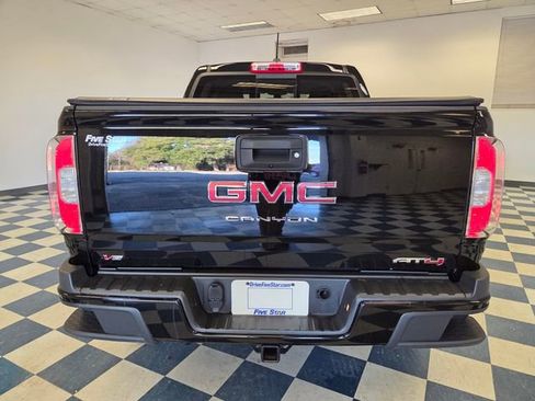 Used 2021 GMC Canyon AT4 w/ Trailering Package image 8