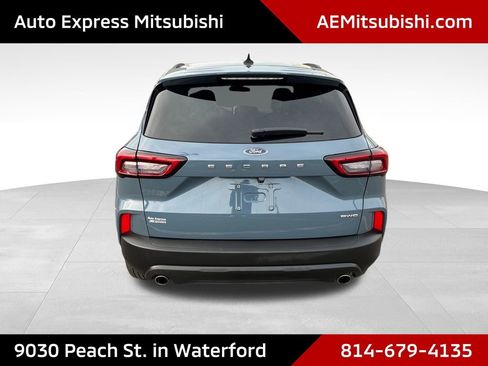 Used 2025 Ford Escape ST-Line Select AWD/4WD image 6