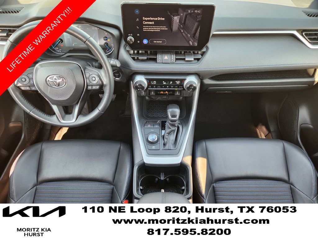 Used 2025 Toyota RAV4 XSE AWD/4WD image 5