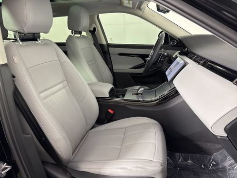 Used 2025 Land Rover Range Rover Evoque S AWD/4WD image 13