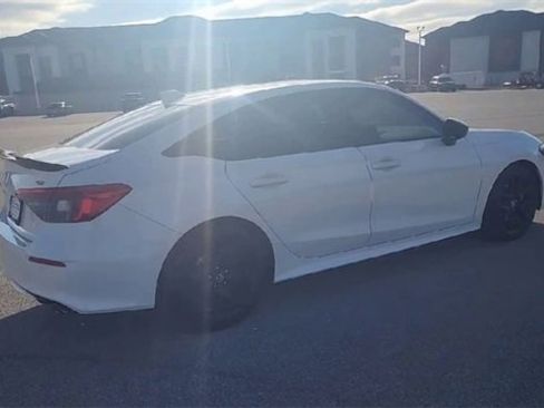 Used 2024 Honda Civic Si image 2