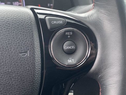 Used 2017 Honda Accord Sport Special Edition image 16