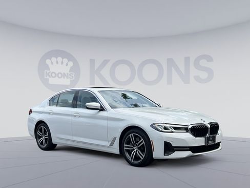 Used 2023 BMW 530i xDrive w/ Convenience Package AWD/4WD image 2