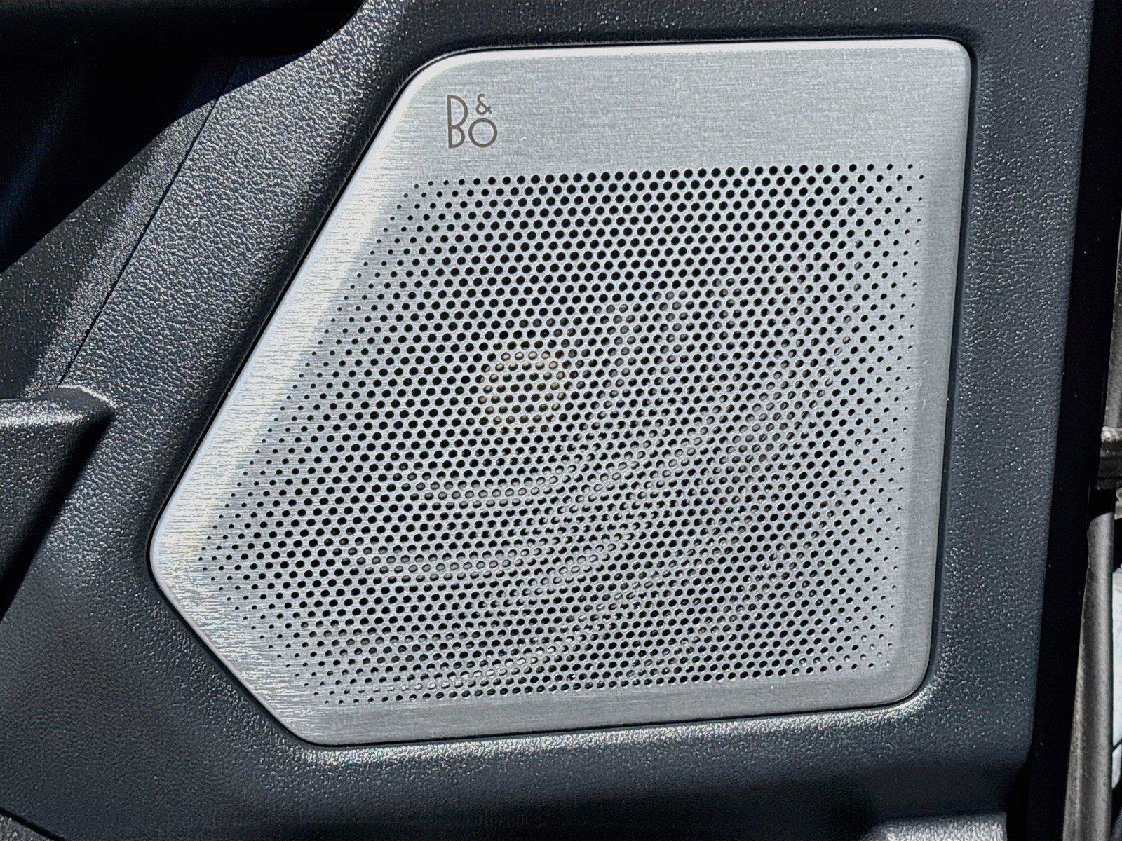 Used 2022 Ford F150 Raptor w/ Equipment Group 801A High AWD/4WD image 19