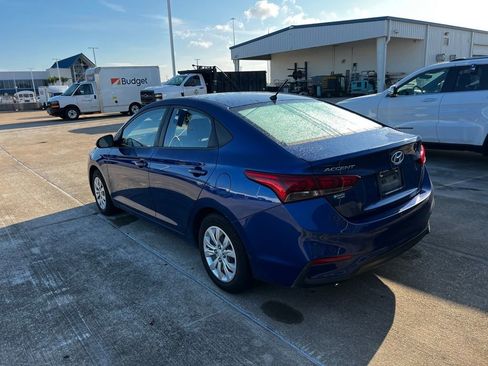 Used 2019 Hyundai Accent SE FWD image 7
