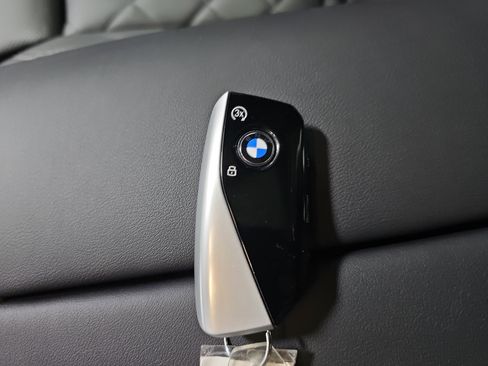 New 2026 BMW X7 xDrive40i w/ M Sport Package image 36