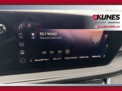 New 2026 Buick Envista Sport Touring w/ Convenience I Package FWD image 28