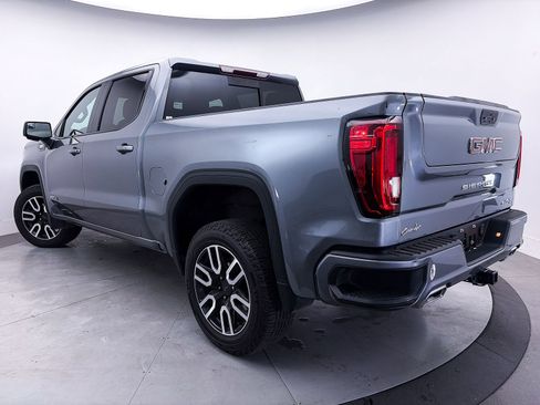 Used 2021 GMC Sierra 1500 AT4 w/ AT4 Preferred Package AWD/4WD image 2