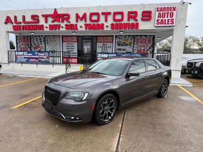 Used 2018 Chrysler 300 S