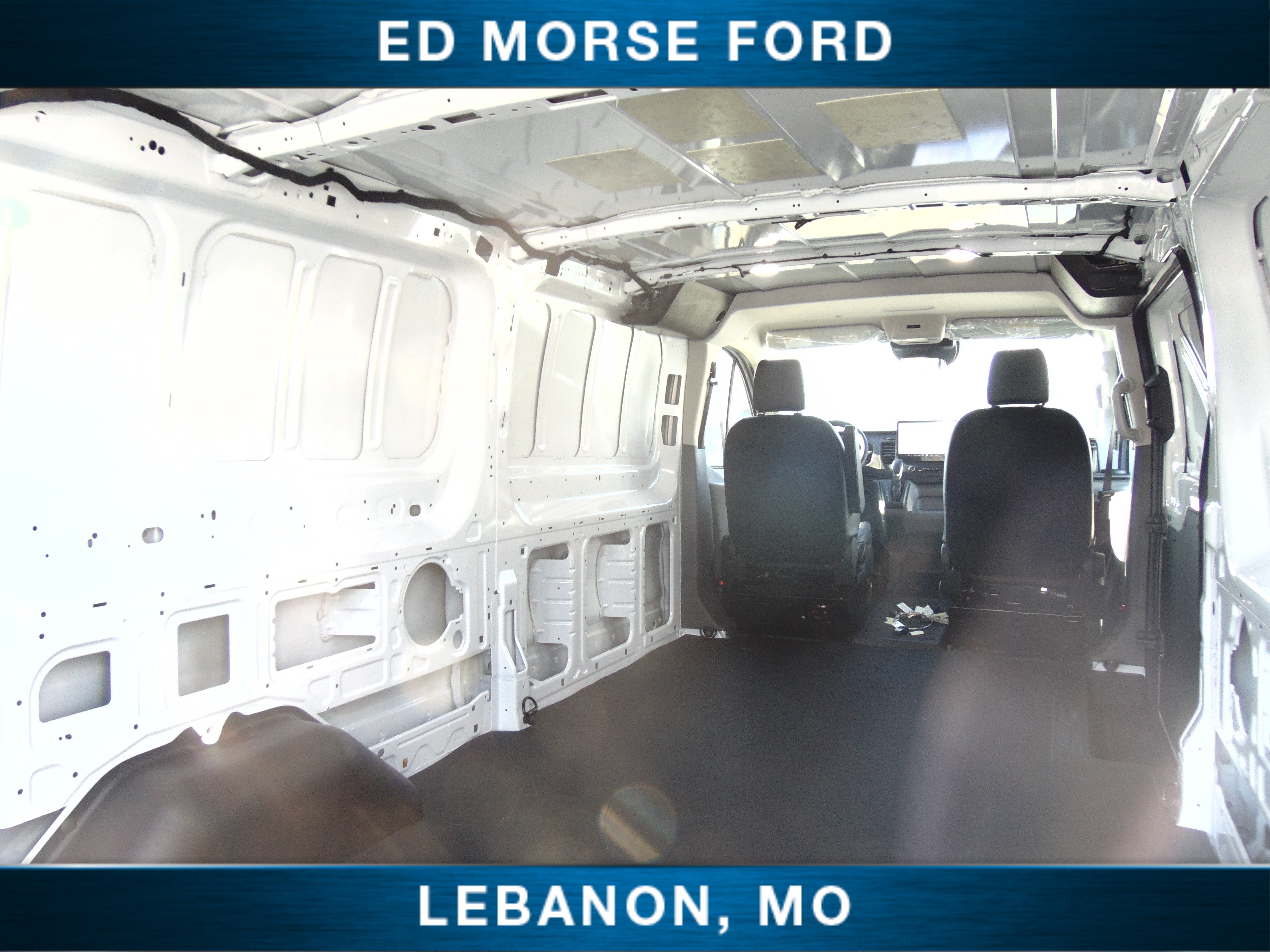 New 2026 Ford Transit 250 Low Roof w/ Exterior Upgrade Package RWD image 9