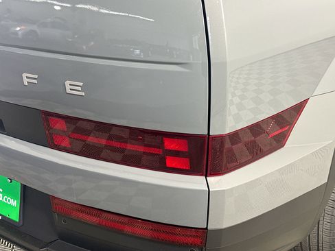 Used 2024 Hyundai Santa Fe SE FWD image 34