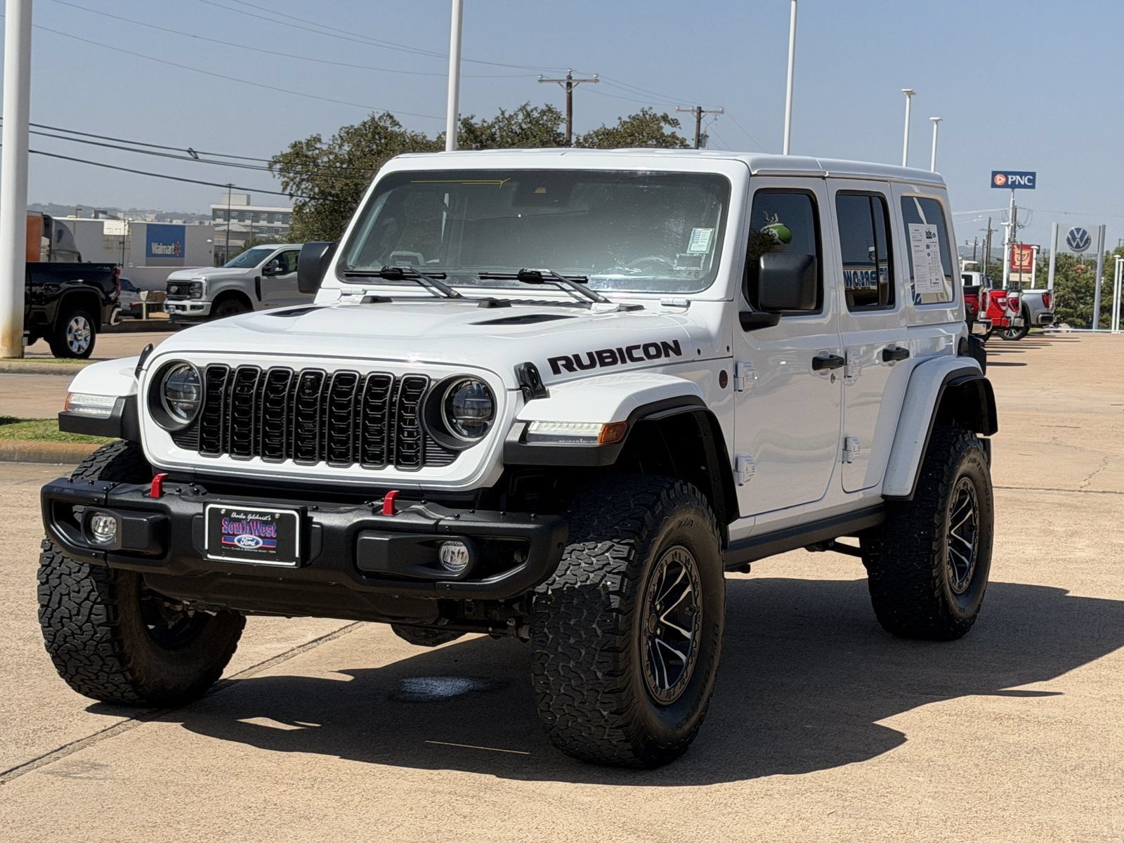 Used 2024 Jeep Wrangler Unlimited Rubicon AWD/4WD image 7