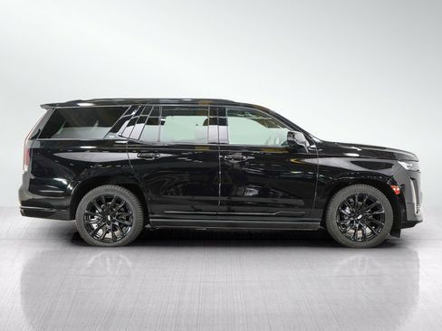 Used 2023 Cadillac Escalade Sport Platinum w/ LPO, ONYX Package AWD/4WD image 7
