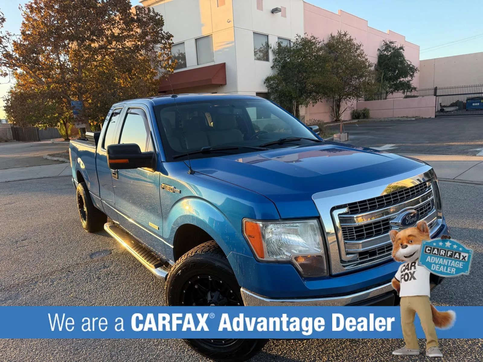 Used 2013 Ford F150 XLT w/ Luxury Equipment Group RWD image 2