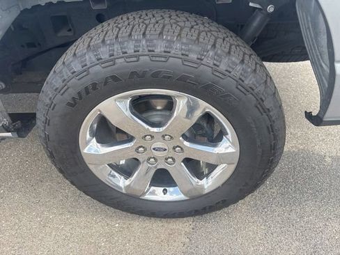 Used 2021 Ford F150 Lariat w/ Equipment Group 502A High AWD/4WD image 12