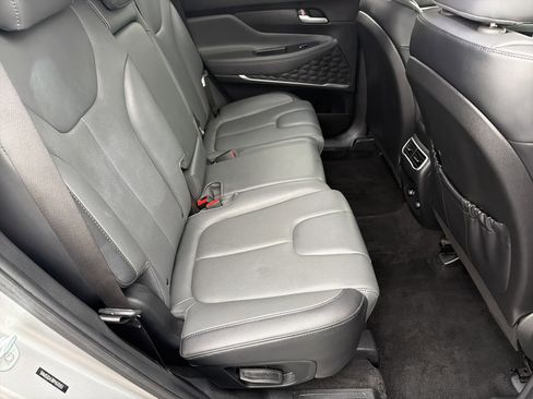 Used 2023 Hyundai Santa Fe SEL w/ Premium Package image 16