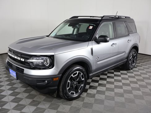 Used 2021 Ford Bronco Sport Outer Banks image 10