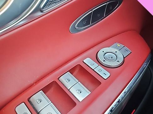 Used 2022 Genesis GV70 3.5T Sport w/ Sport Advanced Package image 24