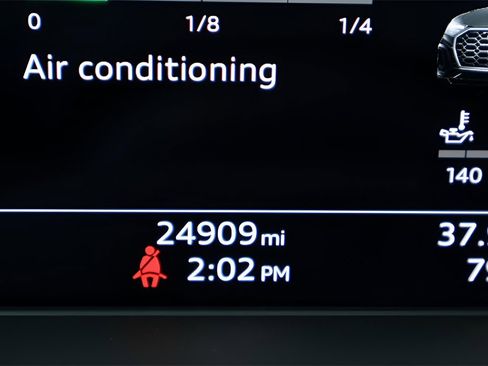 Used 2023 Audi Q5 2.0T Premium Plus w/ Premium Plus Package image 24