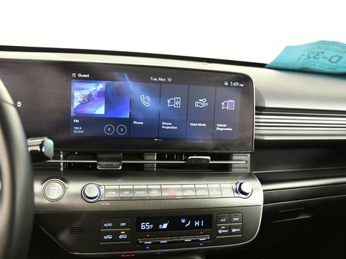 Used 2025 Hyundai Kona SEL image 26