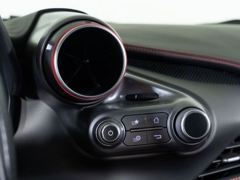 Used 2021 Ferrari F8 Tributo RWD image 29